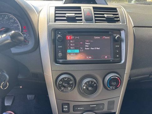 Used 2013 Toyota Corolla S FWD image 14