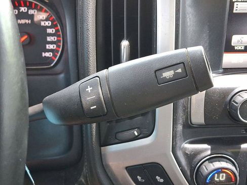 Used 2015 GMC Sierra 1500 SLE w/ SLE Value Package AWD/4WD image 12