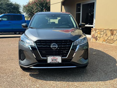 Used 2024 Nissan Kicks S image 5
