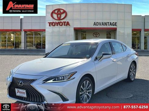 Used 2020 Lexus ES 350 w/ Premium Package image 4