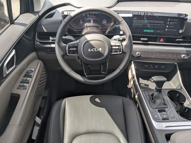 New 2026 Kia Carnival FWD image 14