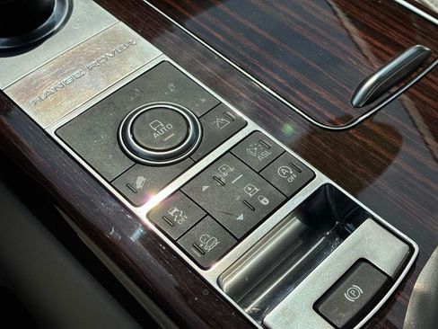 Used 2016 Land Rover Range Rover Supercharged AWD/4WD image 35
