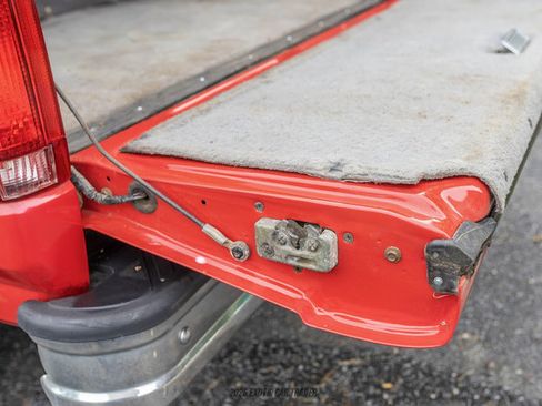 Used 1995 Ford Bronco XLT AWD/4WD image 87