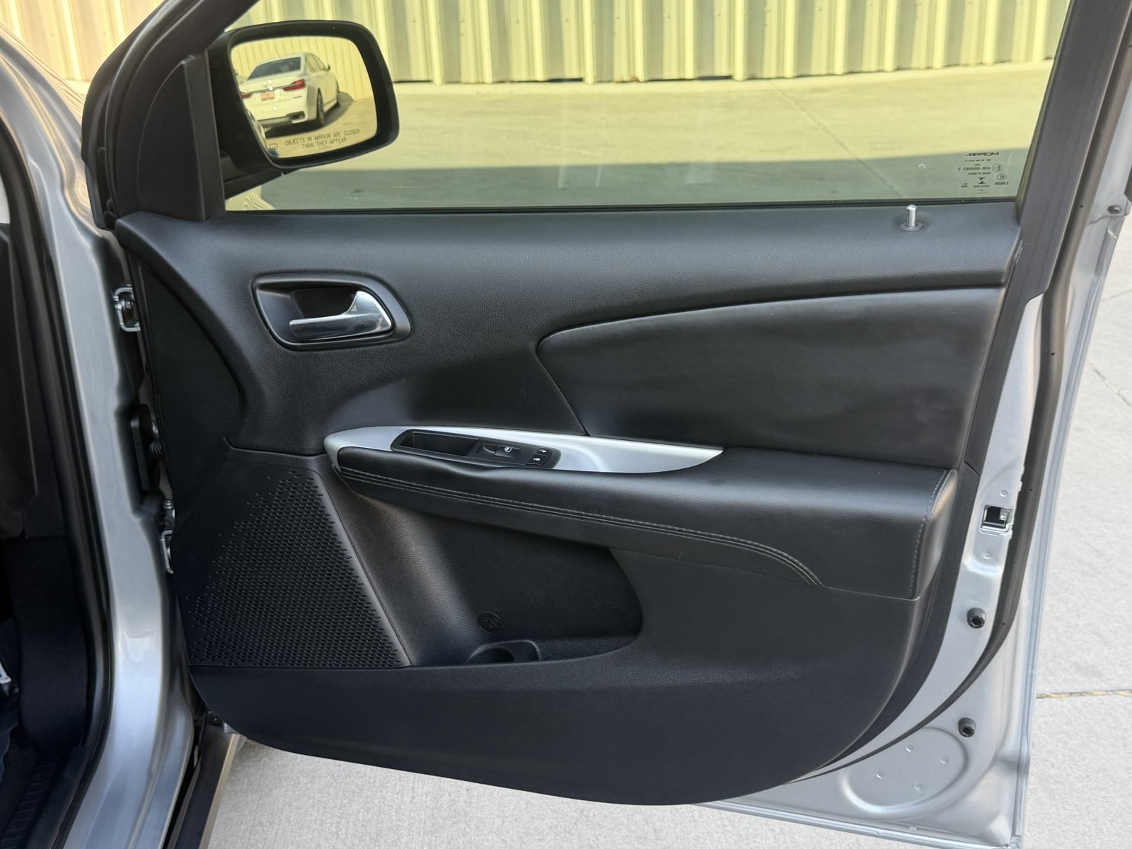 Used 2020 Dodge Journey SE w/ SE Popular Equipment Group FWD image 31