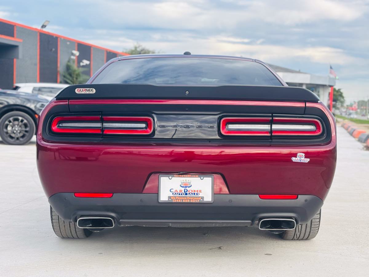 Used 2021 Dodge Challenger R/T w/ Blacktop Package RWD image 12
