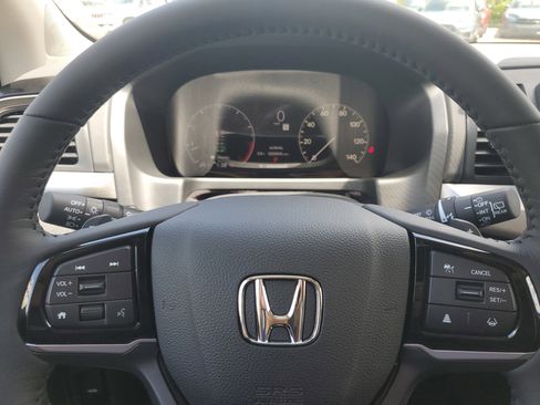 New 2026 Honda Odyssey Touring image 21