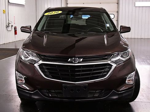 Used 2020 Chevrolet Equinox LT image 2