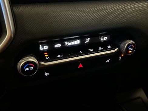 Used 2024 MAZDA CX-50 AWD 2.5 S w/ Preferred Package image 14