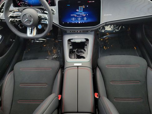 Certified 2026 Mercedes-Benz E 53 AMG e 4MATIC Sedan image 3