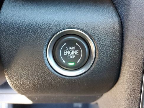 New 2026 GMC Acadia Elevation image 24