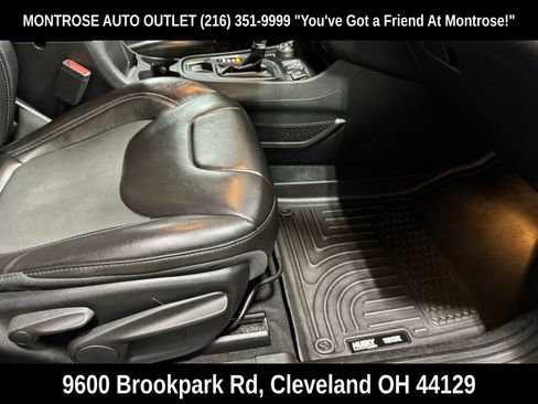 Used 2019 Jeep Cherokee Latitude Plus w/ Comfort/Convenience Group image 52