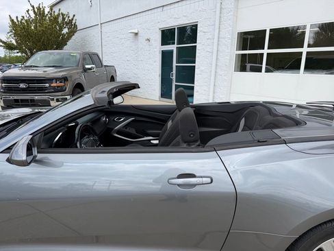 Used 2020 Chevrolet Camaro LT RWD image 18