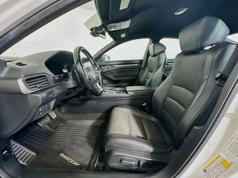Used 2019 Honda Accord Sport image 13