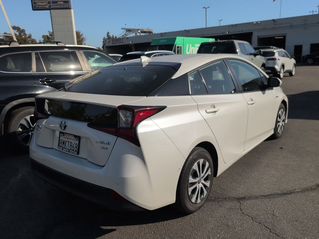 Used 2019 Toyota Prius XLE w/ Advanced Technology Package AWD/4WD image 6