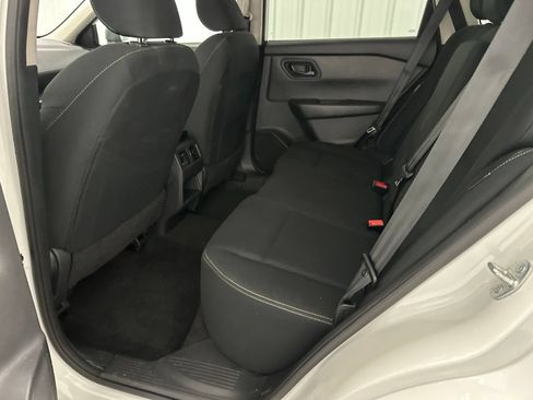 Used 2024 Nissan Rogue S AWD/4WD image 13