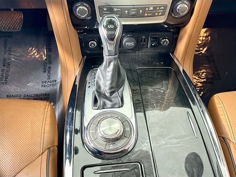 Used 2018 INFINITI QX80 4WD w/ Deluxe Technology Package image 19