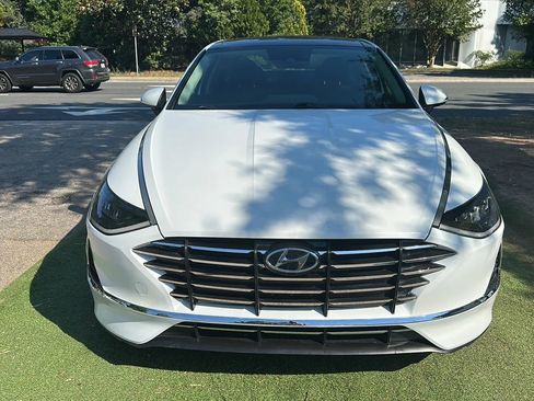 Used 2021 Hyundai Sonata SEL w/ Convenience Package FWD image 2