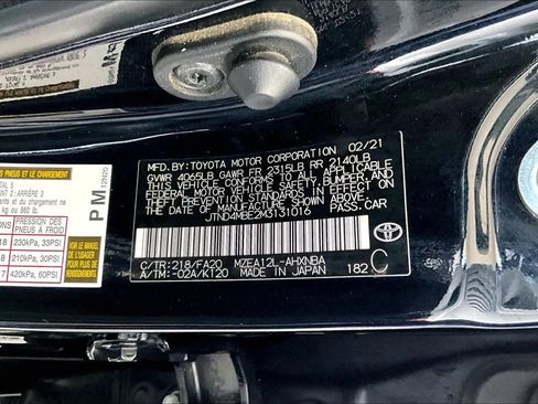 Used 2021 Toyota Corolla SE w/ Carpet Mat Package (TMS) FWD image 19