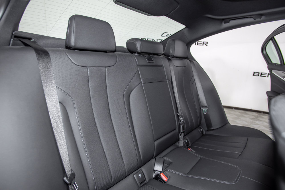 Used 2023 BMW 530i w/ Premium Package RWD image 19