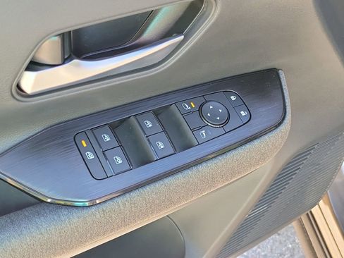 New 2026 Nissan Kicks SV image 20