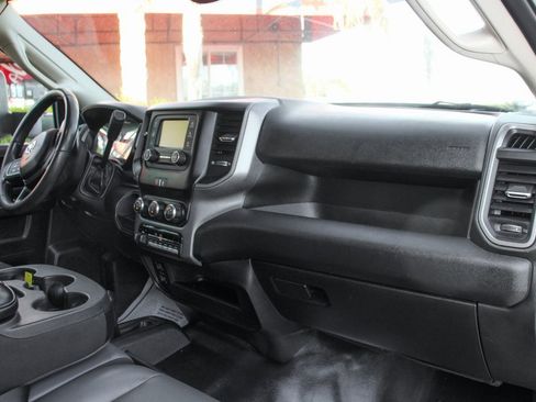 Used 2020 RAM 5500 Tradesman w/ Chrome Appearance Group image 39