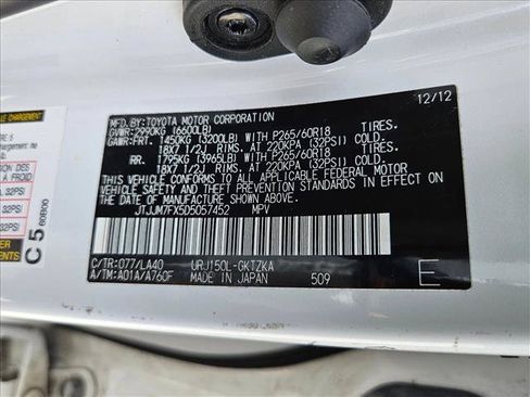 Used 2013 Lexus GX 460 Premium AWD/4WD image 23
