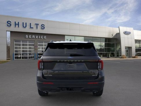 New 2026 Ford Explorer Active image 5