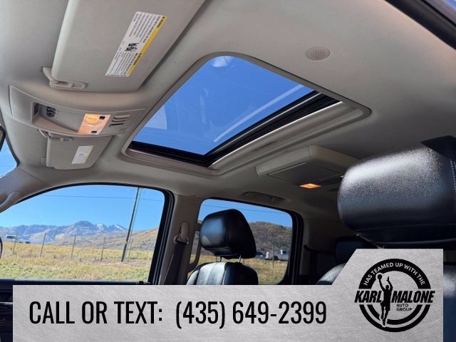 Used 2013 GMC Yukon XL SLT w/ SLT-2 Equipment Package AWD/4WD image 24
