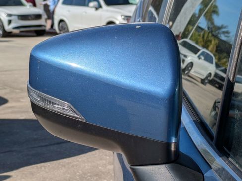 Used 2020 Subaru Forester Limited image 12