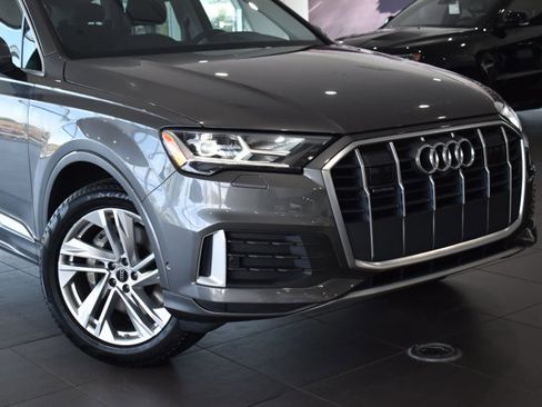 Used 2023 Audi Q7 2.0T Premium image 3