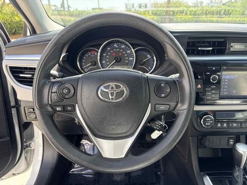 Used 2016 Toyota Corolla LE FWD image 20