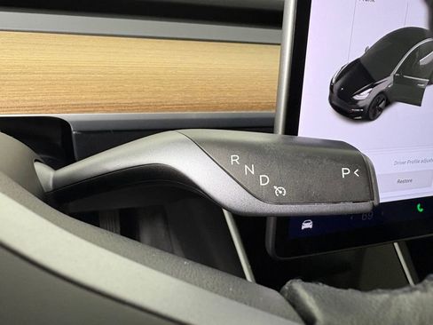 Used 2019 Tesla Model 3 Performance image 20