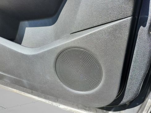 Used 2017 Ford Escape Titanium image 28