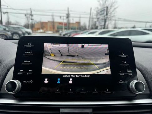 Used 2019 Honda Accord LX image 14