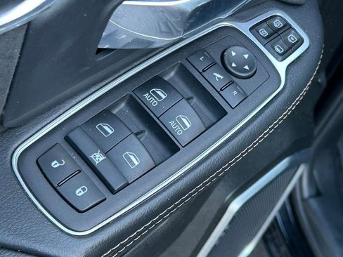 Used 2024 RAM 3500 Laramie w/ Night Edition image 75