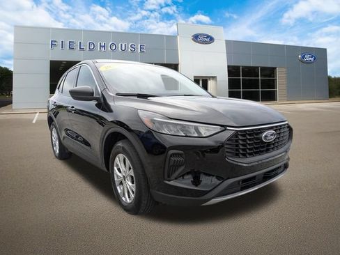 Used 2023 Ford Escape Active w/ Tech Pack #1 AWD/4WD image 8