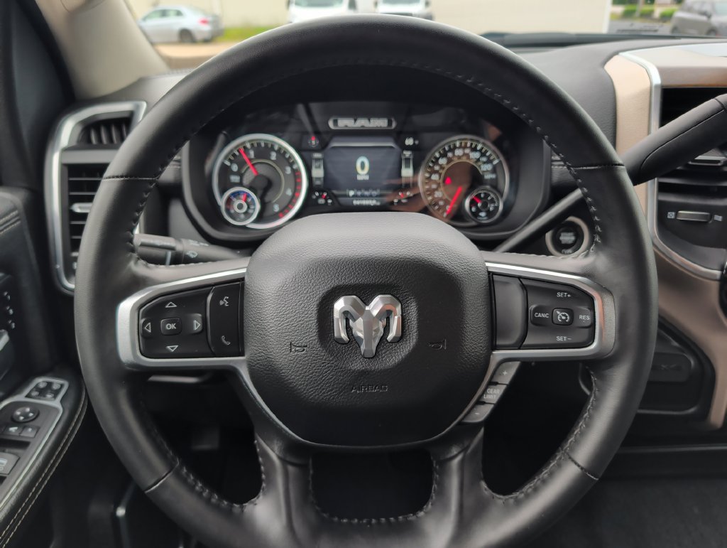 Used 2024 RAM 2500 Laramie AWD/4WD image 17