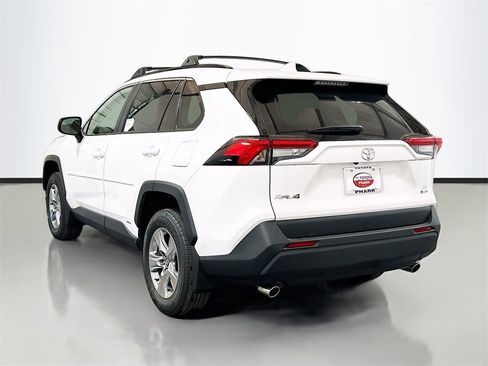 New 2025 Toyota RAV4 LE image 6
