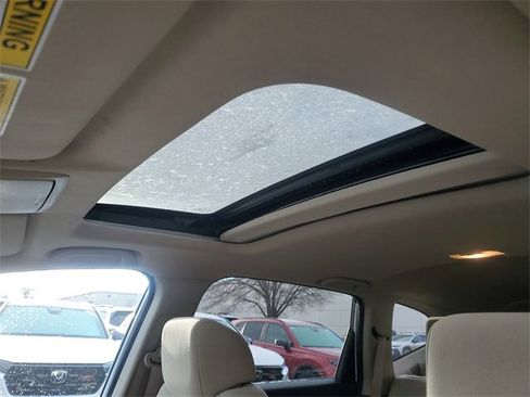 Used 2022 Honda CR-V EX image 16