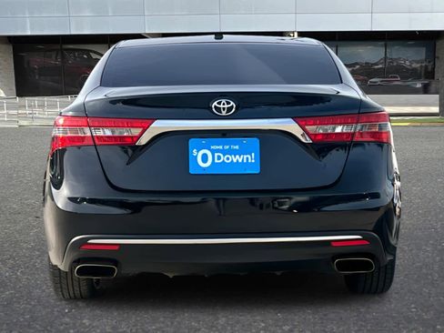 Used 2018 Toyota Avalon XLE image 7