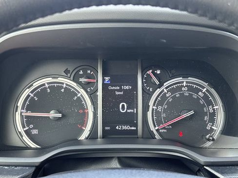 Used 2024 Toyota 4Runner TRD Pro AWD/4WD image 27