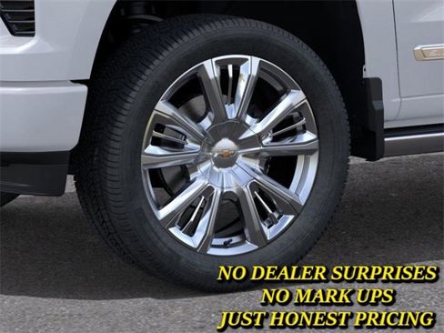 New 2026 Chevrolet Silverado 1500 High Country w/ High Country Premium Package image 9