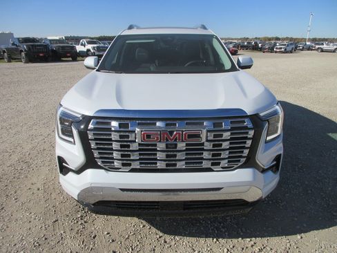 New 2026 GMC Terrain Denali image 10