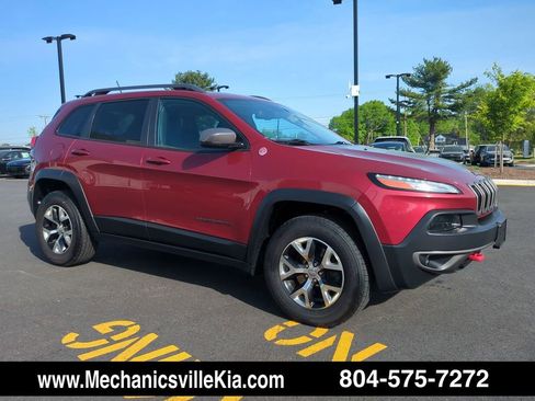 Used 2015 Jeep Cherokee Trailhawk w/ Comfort/Convenience Group image 1