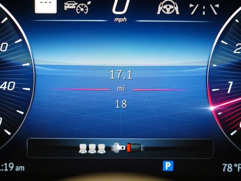 New 2026 Mercedes-Benz S 580 4MATIC Sedan image 23