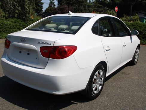 Used 2009 Hyundai Elantra GLS w/ Popular Equipment Pkg 2 FWD image 3