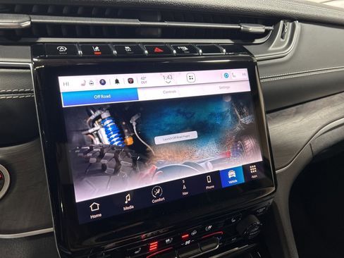 Certified 2023 Jeep Grand Cherokee L Limited w/ Luxury Tech Group II image 41