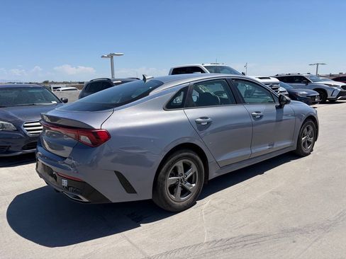 Used 2023 Kia K5 LXS FWD image 2