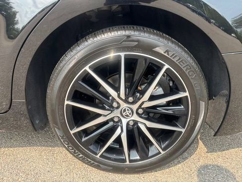 Used 2024 Toyota Camry SE image 19