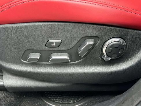 Used 2024 Genesis GV70 3.5T Sport w/ Sport Advanced Package AWD/4WD image 18